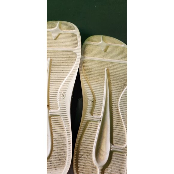 Siketu Women's Thong Sandals Cut Floral Design VGC Size 8.5 - Picture 7 of 8